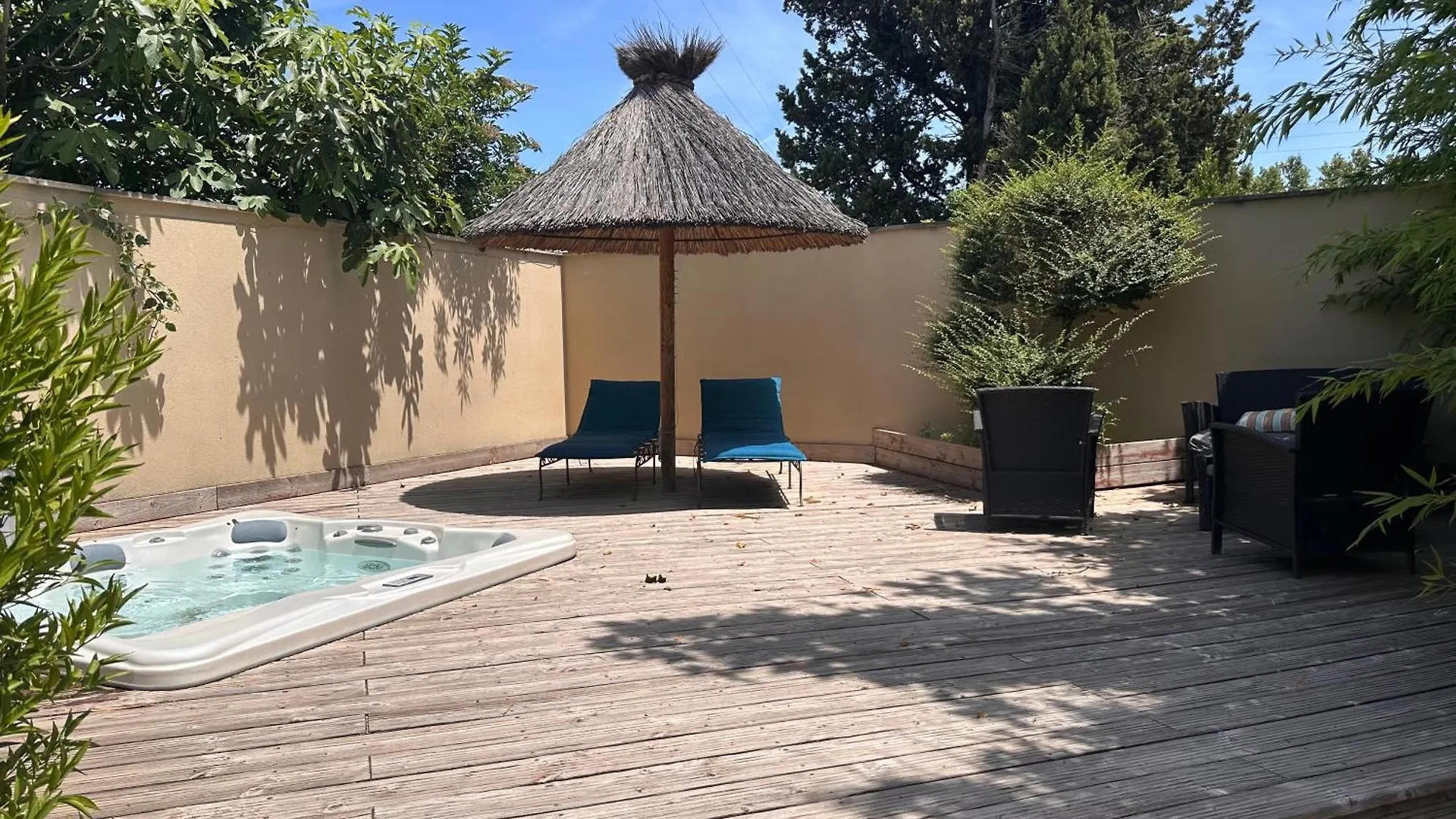 Eco Logde & Spa Châteaurenard
